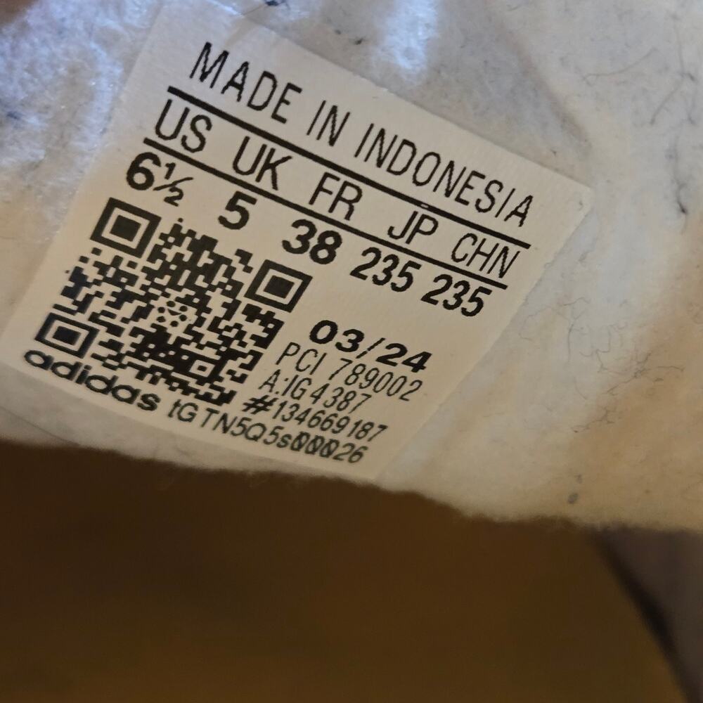 Adidas Gazelle Bold sneakers in the "Spark Yellow/Lucid Pink" size 6.5 - Picture 7 of 11